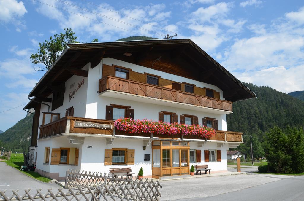 Haus Bergesblick Apartment Leutasch Exterior photo